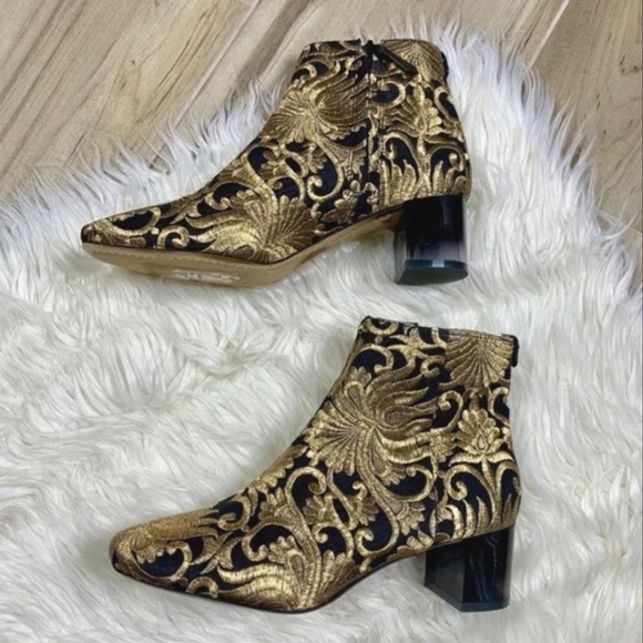 Tory Burch Carlotta Ankle Booties sz 7 - Picture 5 of 5
